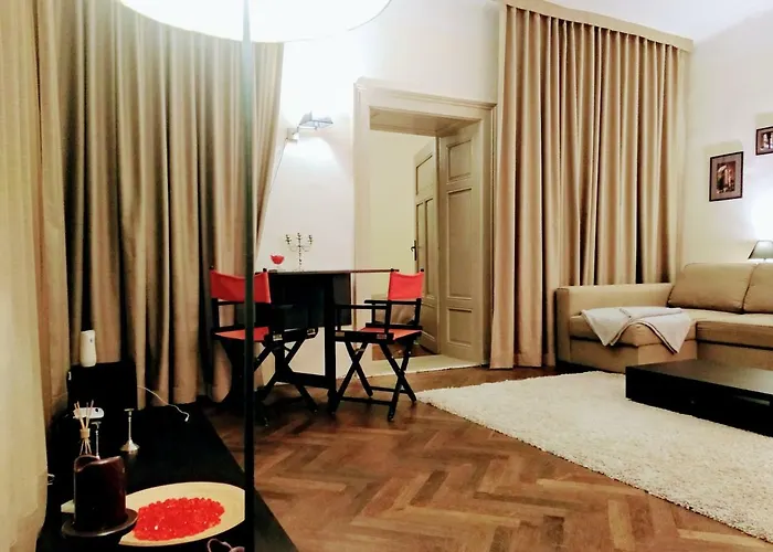 Charming Vintage Piata Sfatului * Brašov