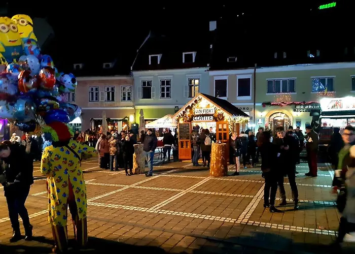 Charming Vintage Piata Sfatului * Brašov